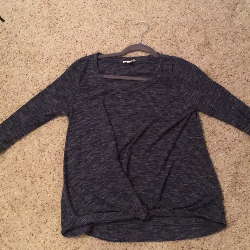 worn once navy blue light long sleeved top